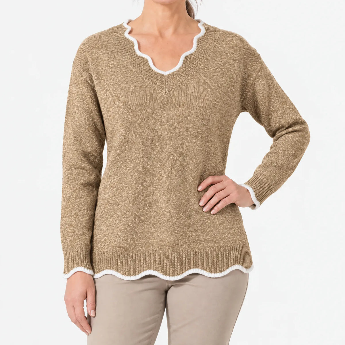 Brisa - Scallop Edge Knitted Jumper